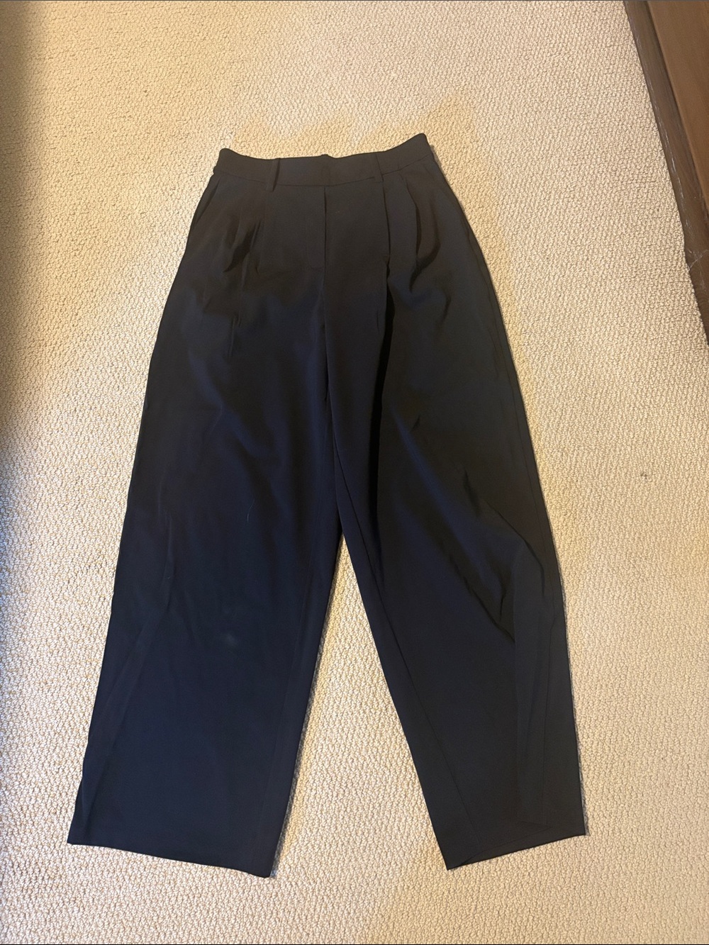 Lululemon daydrift Pleated Dress Pants